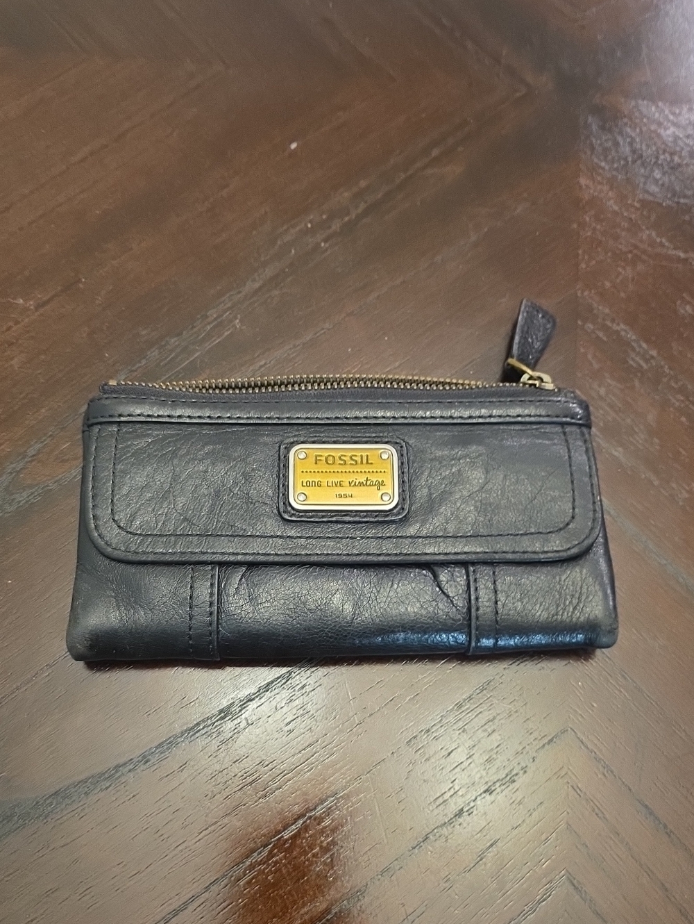 Fossil Black Leather Wallet with Gold Plate